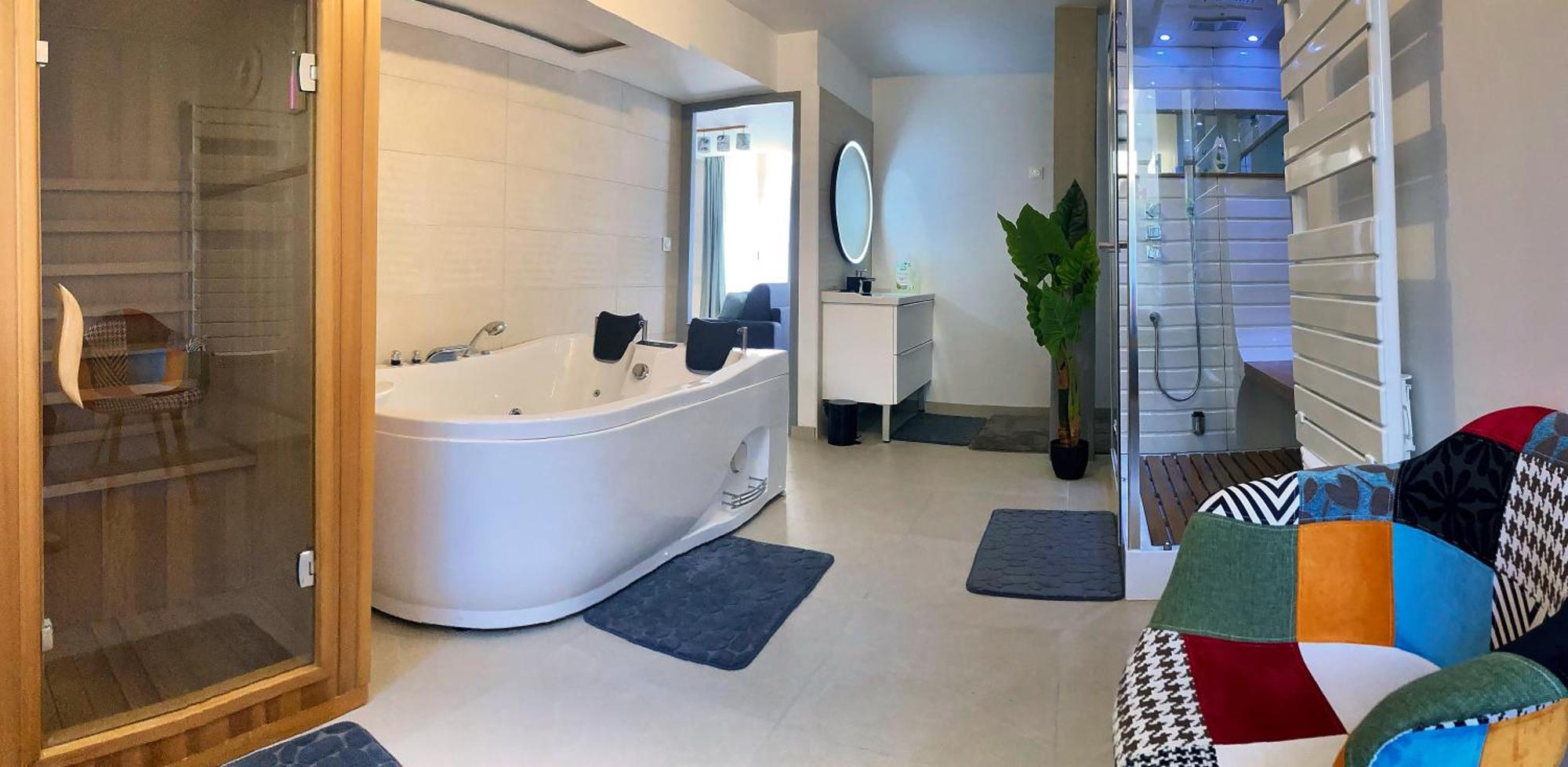 La Bulle De La Cathedrale - Spa - Sauna - Hammam Троа Екстериор снимка