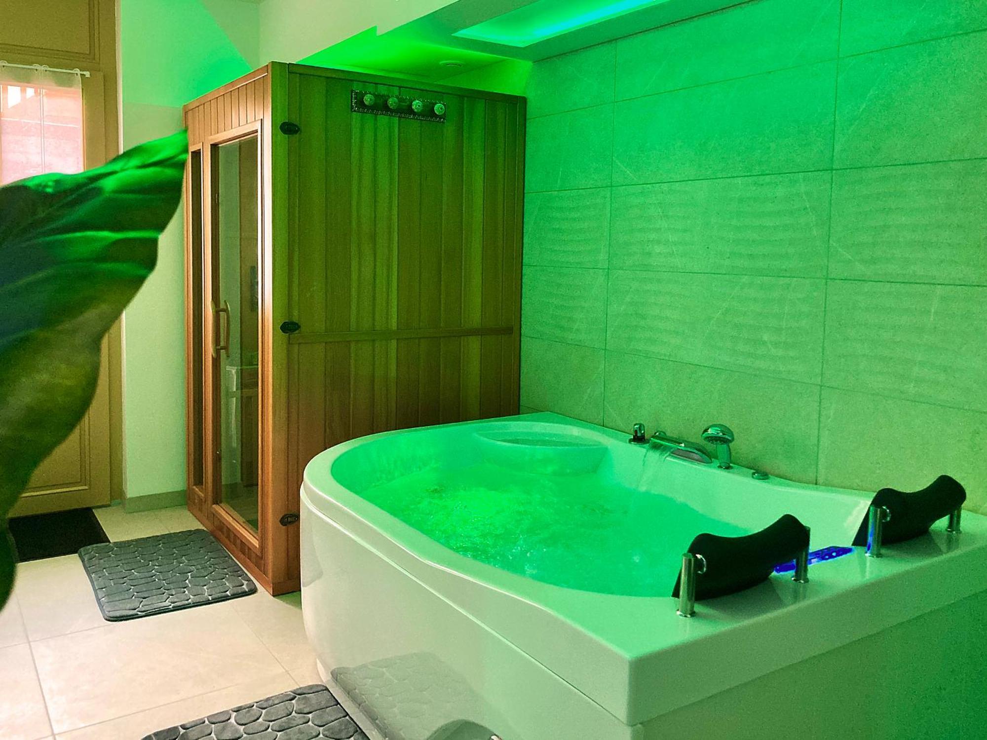 La Bulle De La Cathedrale - Spa - Sauna - Hammam Троа Екстериор снимка